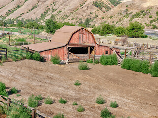 Barn On The Lower Salmon River