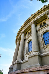 Obraz premium Church of St. Stephen's Basilica, Szent Istvan Bazilika in Budapest, facade with dome of the famous church in Budapest, Hungary