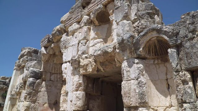 Captivating footage of ruins of the ancient Roman city in Baalbek, Lebanon