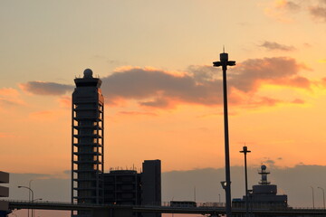 夕方の関西国際空港の風景