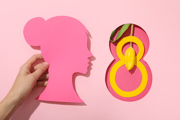Paper cut number eight with fresh tjuspans