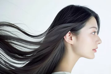  黒髪の綺麗な日本人女性の写真（ヘアケア・ロングヘア・縮毛矯正・ストレート・背景なし） © Maki_Japan