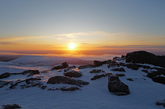 Arctic sunrise and sunset 