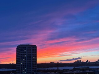 Fototapeta premium beautiful colorful sunset in the big city