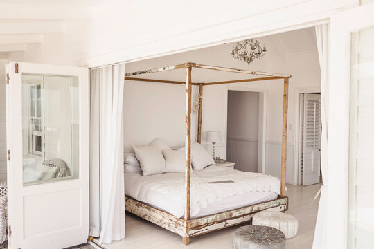 Interior and outdoor view of beach house in shabby chic look