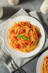 Italian Spaghetti al Pomodoro Pasta