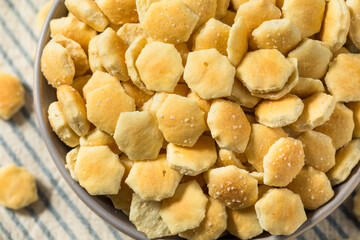 Dry Organic White Oyster Crackers