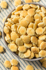 Dry Organic White Oyster Crackers