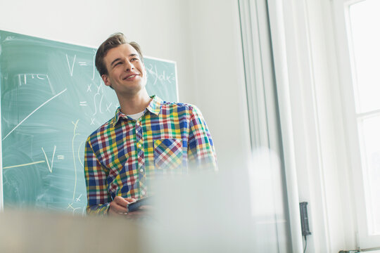 Portrait Student im Klassenzimmer