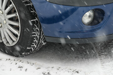 auto voiture circulation intemperie neige Belgique environnement