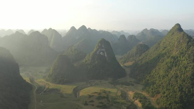 View Mat Than Mountain from above using flycam
