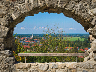 Blick von der Burg Falkenstein auf Flintsbach am Inn