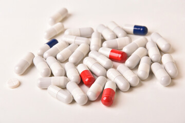 Medical, capsules, pills and tablet