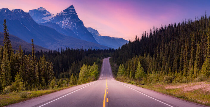 Scenic road in the Canadian Rockies. Sunset. Icefields Parkway, Banff