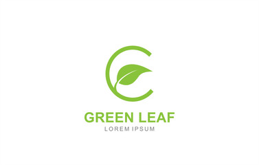 Obraz premium C Letter Leaf logo template for symbol of business identity