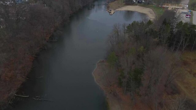 Berea Ohio Metroparks, Wallace lake in the winter, flying over Wallace Lake heading North.