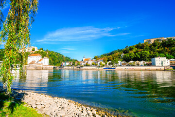 View of the confluence of the Inn and the Danube and the nature in Passau. Center of the city with the surrounding landscape at the intersection of three rivers.
 - obrazy, fototapety, plakaty