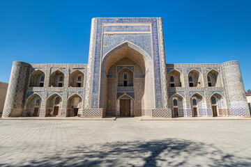 Fototapeta na wymiar Bukhara, Uzbekistan. Abdullakhan madrasah part of Kosh Madrasah front view