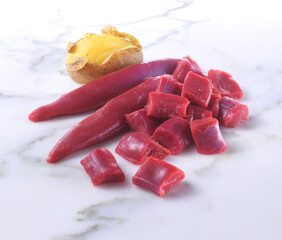 Lammfleisch, Lammfilet, Kartoffel, isoliert, Fleischstücke, Tiernahrung,