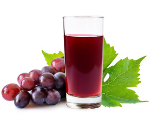 Traubensaft mit trauben und Blatt isoliert auf wei&szlig;em Hintergrund, Freisteller 