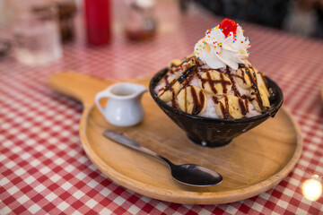 cream with chocolate sauce