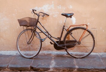 Fototapeta premium old bicycle in the street