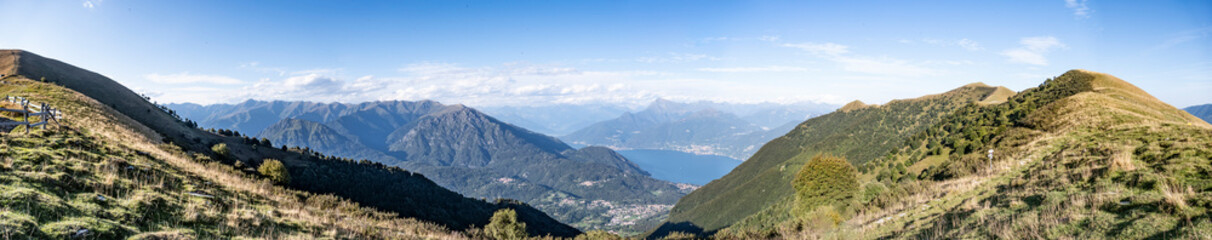 Naklejka na ściany i meble Alpe Colonno, Lombardia, Lago di Como