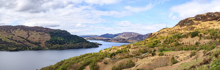 Majestic Loch Duich: A Scottish Gem