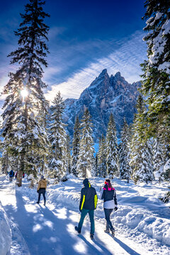 Dolomiti paesaggio innevato