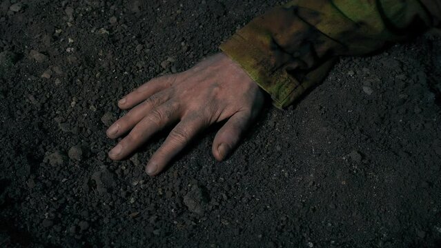 Arm On The Ground Moving Shot
