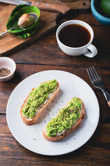 Toasts with avocado and cream cheese