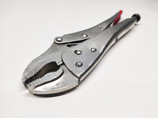 locking pliers 