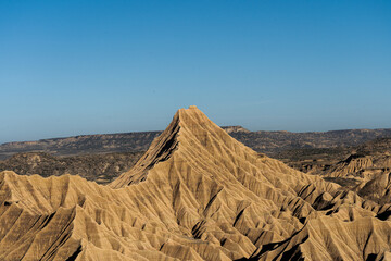 Formaciones rocosas misteriosas en el desierto de Bardenas Reales