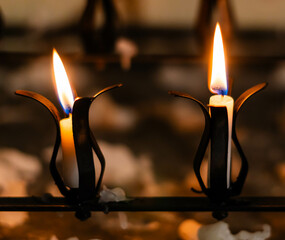 candele in chiesa - obrazy, fototapety, plakaty