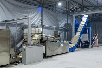 dog food production, dry food conveyor