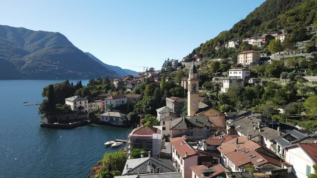 Moltrasio autour du Lac de C&ocirc;me en drone
