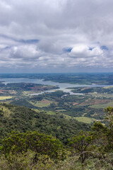 vista panorâmica do lago de furnas, na cidade de Boa Esperança, Estado de Minas Gerais, Brasil