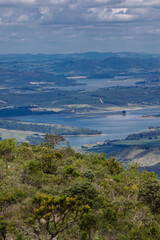 Fototapeta na wymiar vista panorâmica do lago de furnas, na cidade de Boa Esperança, Estado de Minas Gerais, Brasil
