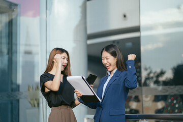 Fototapeta premium business woman creative businesspeople coworker, Happy to be successful partnership teamwork success concept.