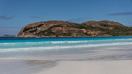 Lucky Bay with turquoise water and white sand - Cape Le Grand National Park, Esperance, Western Australia