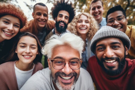 Diverse group of people smiling in joy in the park, a unique crowd, ethnic diversity, different cultures, family, multicultural friends, cultural mixing pot, professional portrait photo
