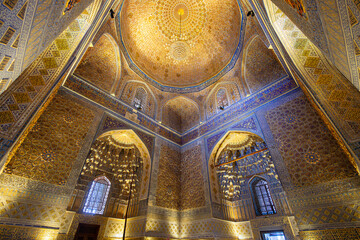 Fototapeta na wymiar Gur Emir mausoleum of asian famous historical personality Tamerlane or Amir Timur in Samarkand, Uzbekistan