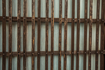 古い木の壁　photo of old decayed wooden fence