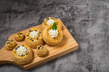 Puff pastry rolls with cream cheese. Desserts with cream cheese.