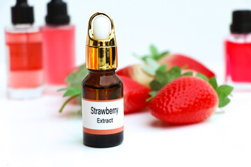 Strawberry extract, Fruit extracts are used in cosmetics or health product