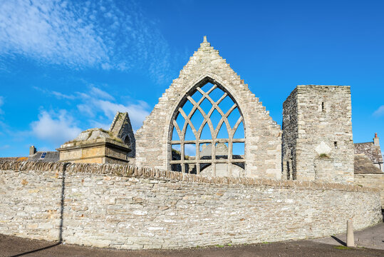 Ruins of the Auld St Peter's Kirk at Wilson Lane Thurso, Caithness, Scotland - 2023. As a place of worship, it was abandoned in 1832.