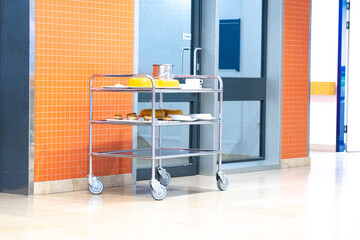 Hospital food cart in a hospital © Arianne