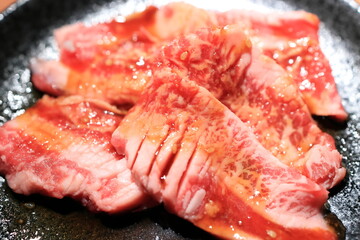 黒毛和牛焼肉（カルビ）