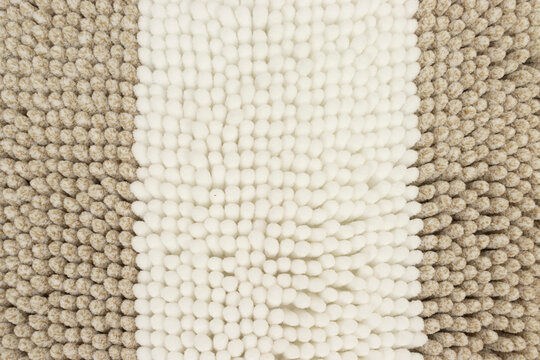 Microfibre carpet with vertical stripes