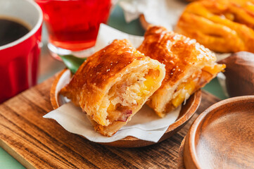 リンゴとサツマイモのパイ